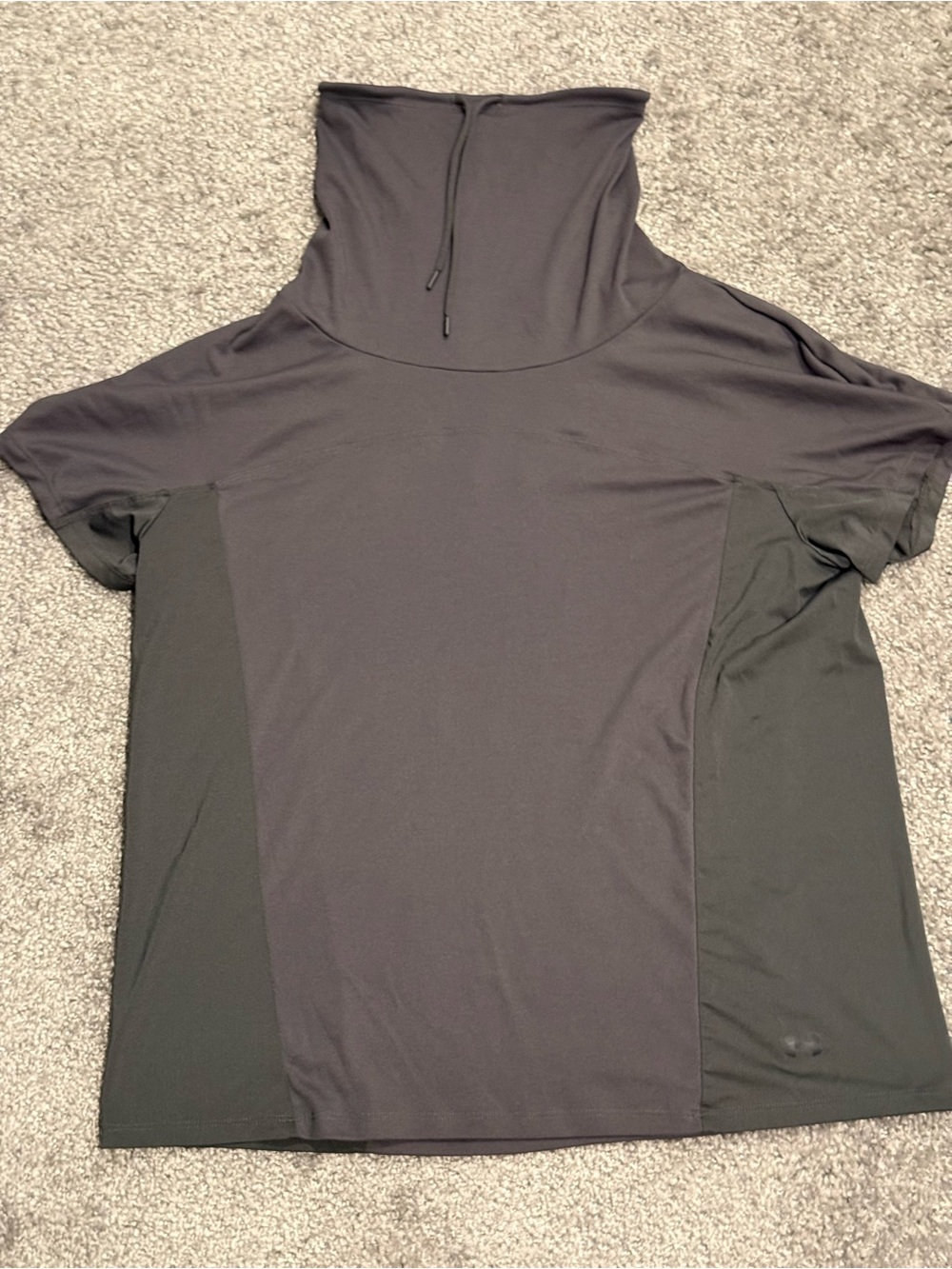 Under Armour Women's Black Short-Sleeve Funnel Neck Tee with Dark Side Panels